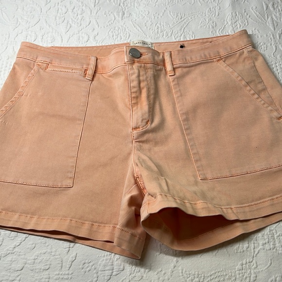 Sanctuary Pants - ⭐️Anthro Sanctuary peach shorts standard surplus size 28